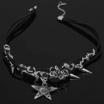 Y2k Rivets Skull Stars Pendants Necklaces Hot Girls Gothic Punk Niche Design Sweet Cool Trendy Fashion Jewelry Accessories - Image 3