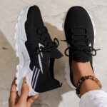 Women's Casual Stylish And Lightweight Soft Bottom Sports Shoes - Image 2
