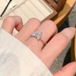 Elegant Adjustable Women's Bowknot Open Ring, Sparkling Rhinestone Details, Alloy, Perfect Gift For Her, Ideal For Daily Wear & Special Occasions - Image 3