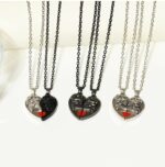 Punk Retro Skull Pendant Halloween Necklace Heart-shaped Magnetic Stitching Love Skull Couple Necklace - Image 4