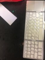 Ultra-thin Tri-fold Folding Touch Keyboard - Image 8