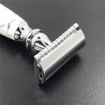 Factory Direct Sale Manual Black Resin Handle Men's Manual Shavers - Image 5