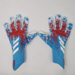 Football Gloves For Youth And Adult Games - Image 5