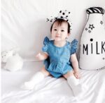 Neonatal baby shirts, collars, sleeves, jeans, hats, baby brothers and sisters wearing triangular crawling clothes - Image 7