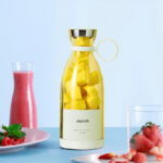 Handheld Small Electric Portable Mini Juicer - Image 2