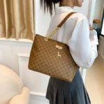 New Presbyopia Handbag Texture Soft Leather Large Capacity Tote Women Bag With Hanging Accessories Shoulder Bag - Image 3