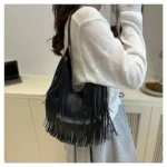 Large Capacity Casual Solid Retro Tassel Tote Bags Hot Sale Versatile Underarm Women's Bag Concise Advanced Sense Shoulder Bags - Image 35