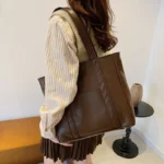 Simple Large Capacity Tote Bags for Women Retro Pu Leather Ladies Shoulder Bag Commuter Portable Girls Student Underarm Handbag - Image 4