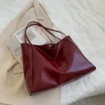 Tote Women's Bag Korean Style Large Capacity Soft Leather Shoulder Bag Retro Casual Hand-held Bucket Bag 2025 Одноплечевая сумка - Image 6