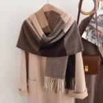 Elegant winter scarves - shawl scarves, soft windproof and breathable large scarves, thickened scarves for couples