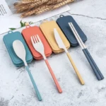 4Pcs Portable Tableware Set Wheat Straw Dinnerware Detachable Cutlery Travel Tableware Picnic Dinnerware Set Camping Cutlery Set - Image 3