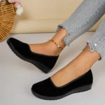 Women's Spring Slip On Sneakers Lightweight Soft Bottom Comfortable Durable Solid Color Versatile Casual Walking Shoes - Image 2