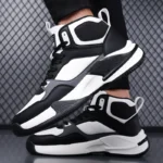 Modern Classic: Men's Lightweight Walking Sneakers with Enhanced Flexibility - Image 3