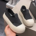 Women's Black And White Fashionable Casual Flat Shoes Breathable Comfortable Slip-On Sneakers - Image 4